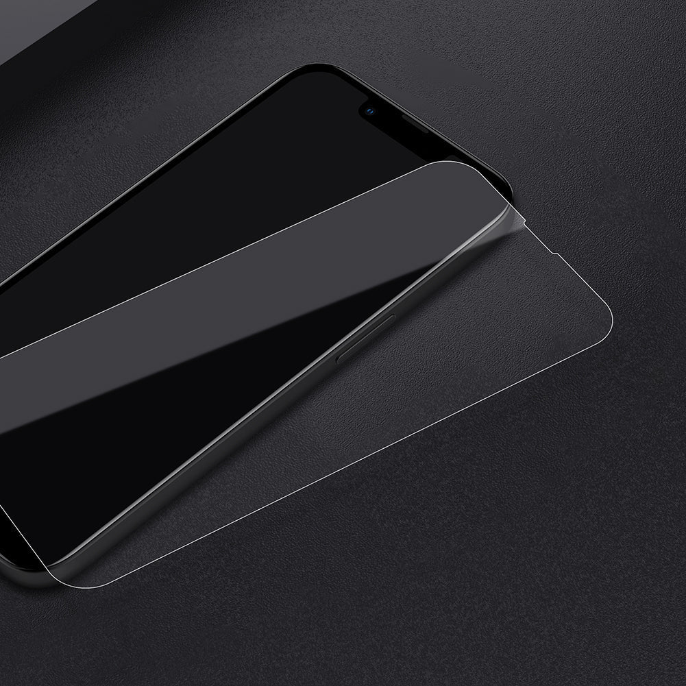 2.5D Klarglas Displayschutzfolie für iPhone 13 Serie